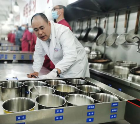 陽光綠洲生態(tài)酒店成功驗收5D食品安全現(xiàn)場管理體系